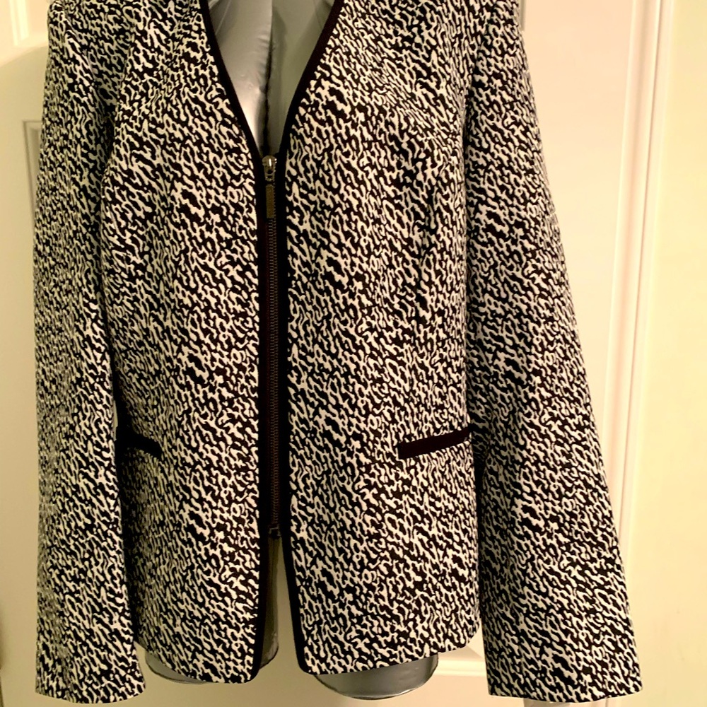 John Meyer Black and White zip up Blazer. NWT, size 14